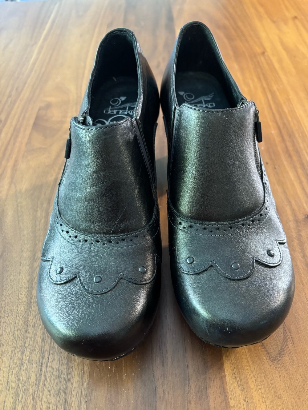 Dansko | Black Leather Nancy Heeled Brogue | size 39